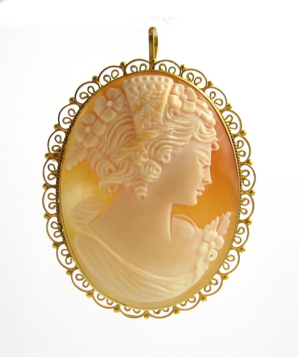 VICTORIAN CAMEO AND FOURTEEN