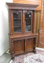 VICTORIAN CARVED MAHOGANY CABI