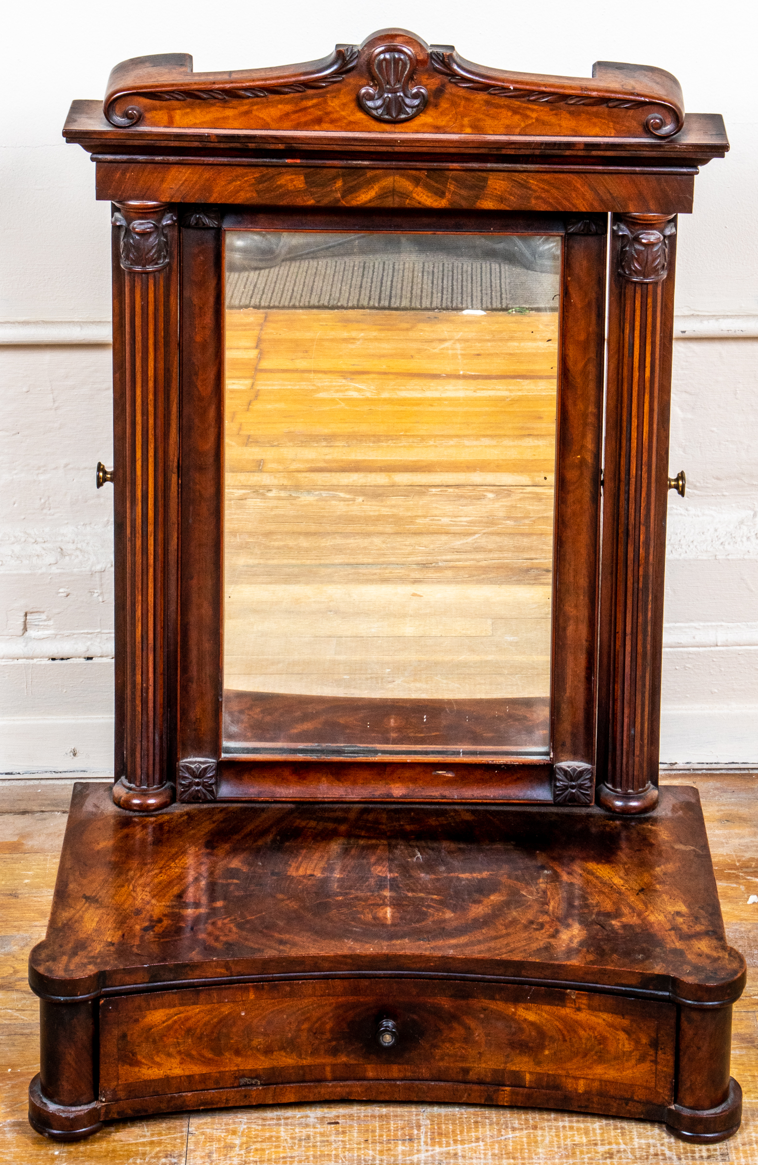 VICTORIAN CARVED WALNUT DRESSING