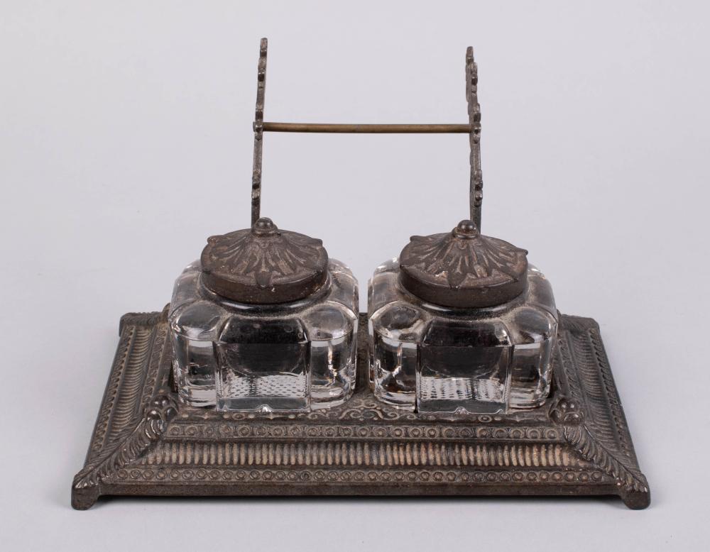 VICTORIAN CAST IRON AND MOLDED