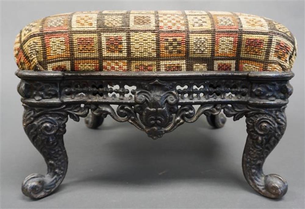 VICTORIAN CAST IRON BASE