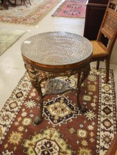 VICTORIAN CAST IRON CAFE TABLE