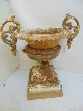 VICTORIAN CAST IRON GARDEN URN