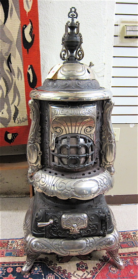 VICTORIAN CAST IRON PARLOR STOVE