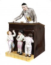 VICTORIAN CERAMIC BISCUIT BOX