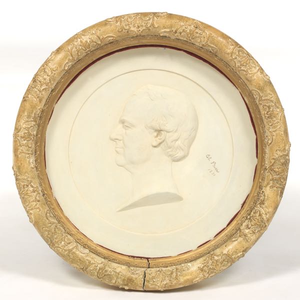 VICTORIAN CLASSICAL STYLE BAS
