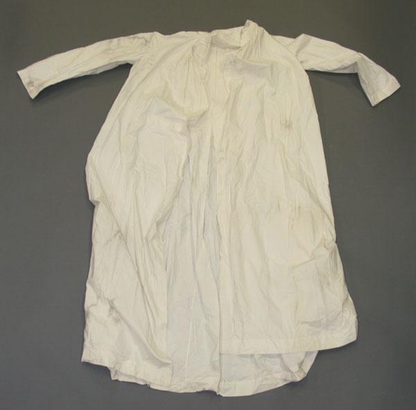 Victorian clothing: five lace