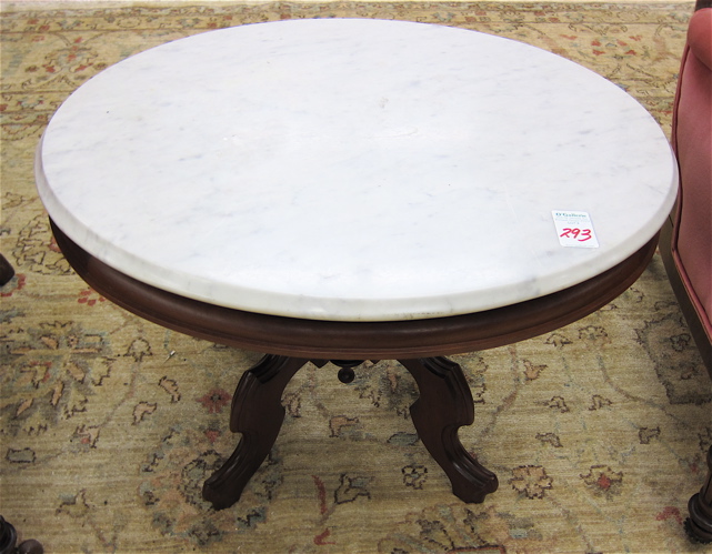 VICTORIAN COFFEE TABLE American