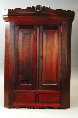 VICTORIAN CORNER CABINET c. 1910