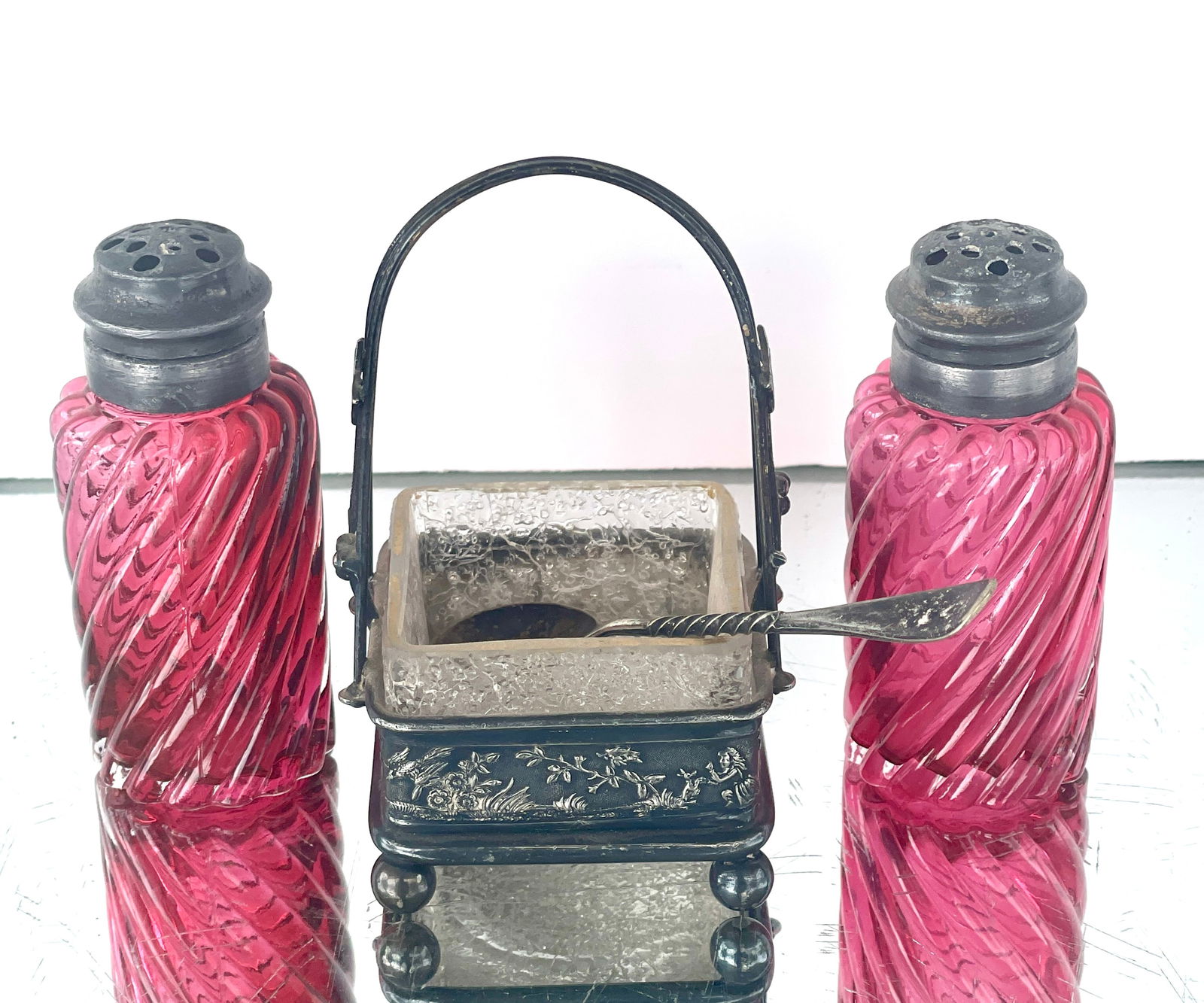 VICTORIAN CRANBERRY SALT AND PEPPER