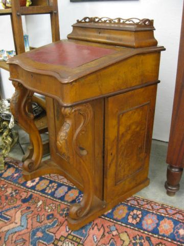 Victorian Davenport Desk lift-up