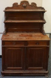 VICTORIAN EASTLAKE STYLE MAHOG