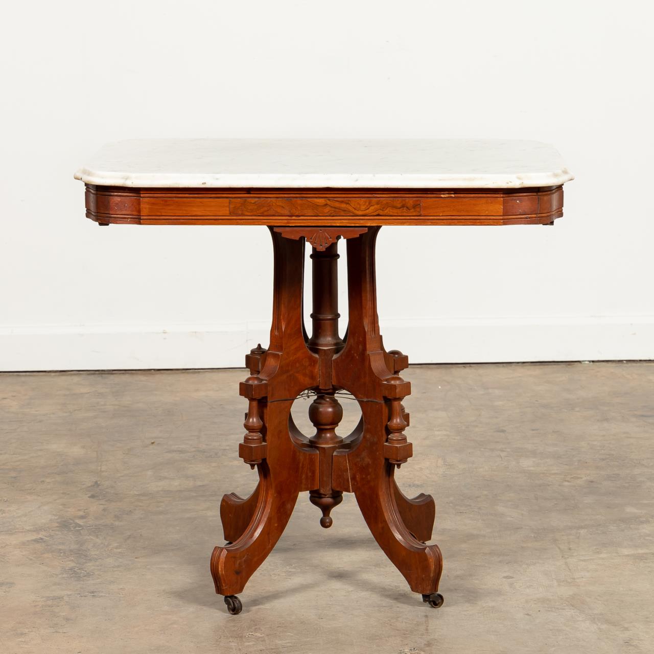 VICTORIAN EASTLAKE STYLE WHITE