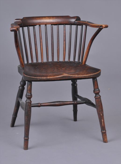 VICTORIAN ELM TUB-BACK WINDSOR