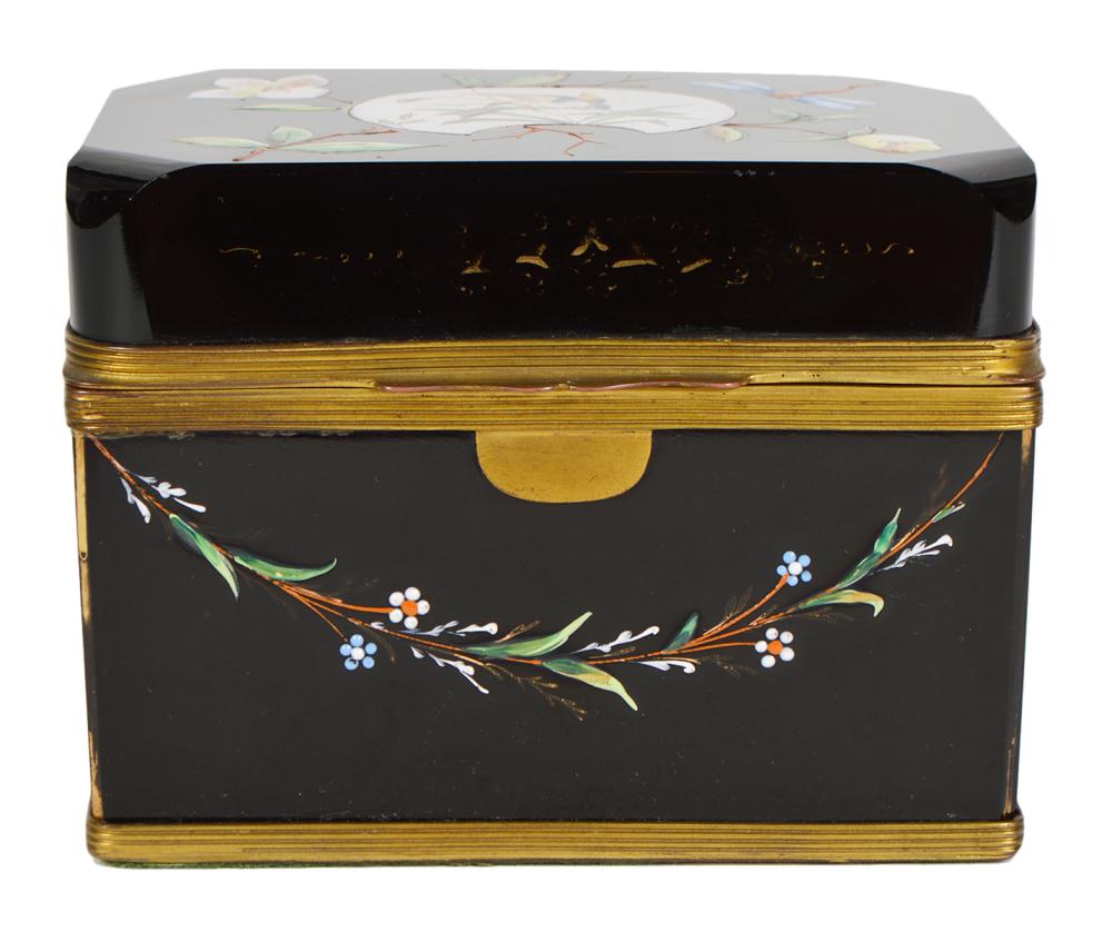 VICTORIAN ENAMELED CRYSTAL