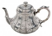 VICTORIAN ENGLISH SILVER TEAPO