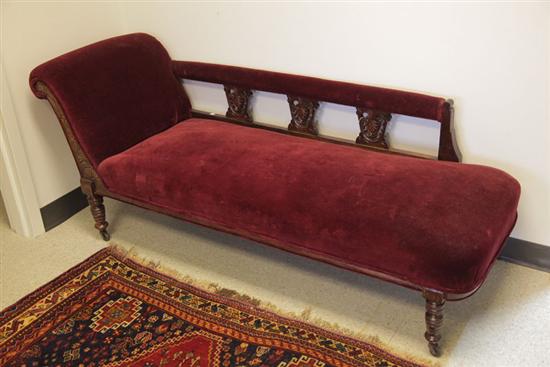 VICTORIAN FAINTING COUCH. Walnut