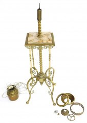 VICTORIAN FLOOR LAMP, WHITE MA