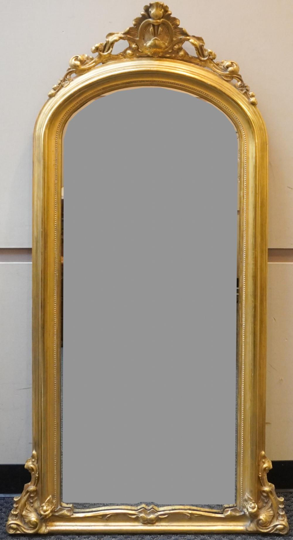 VICTORIAN GILT GESSO PIER MIRROR,