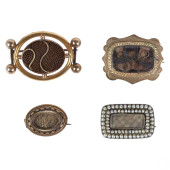 VICTORIAN HAIR LOCKET MOURNING