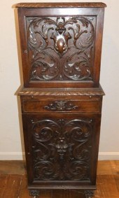 VICTORIAN HORNER NY CARVED OAK