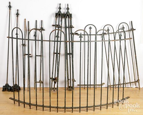 VICTORIAN IRON FENCINGVictorian