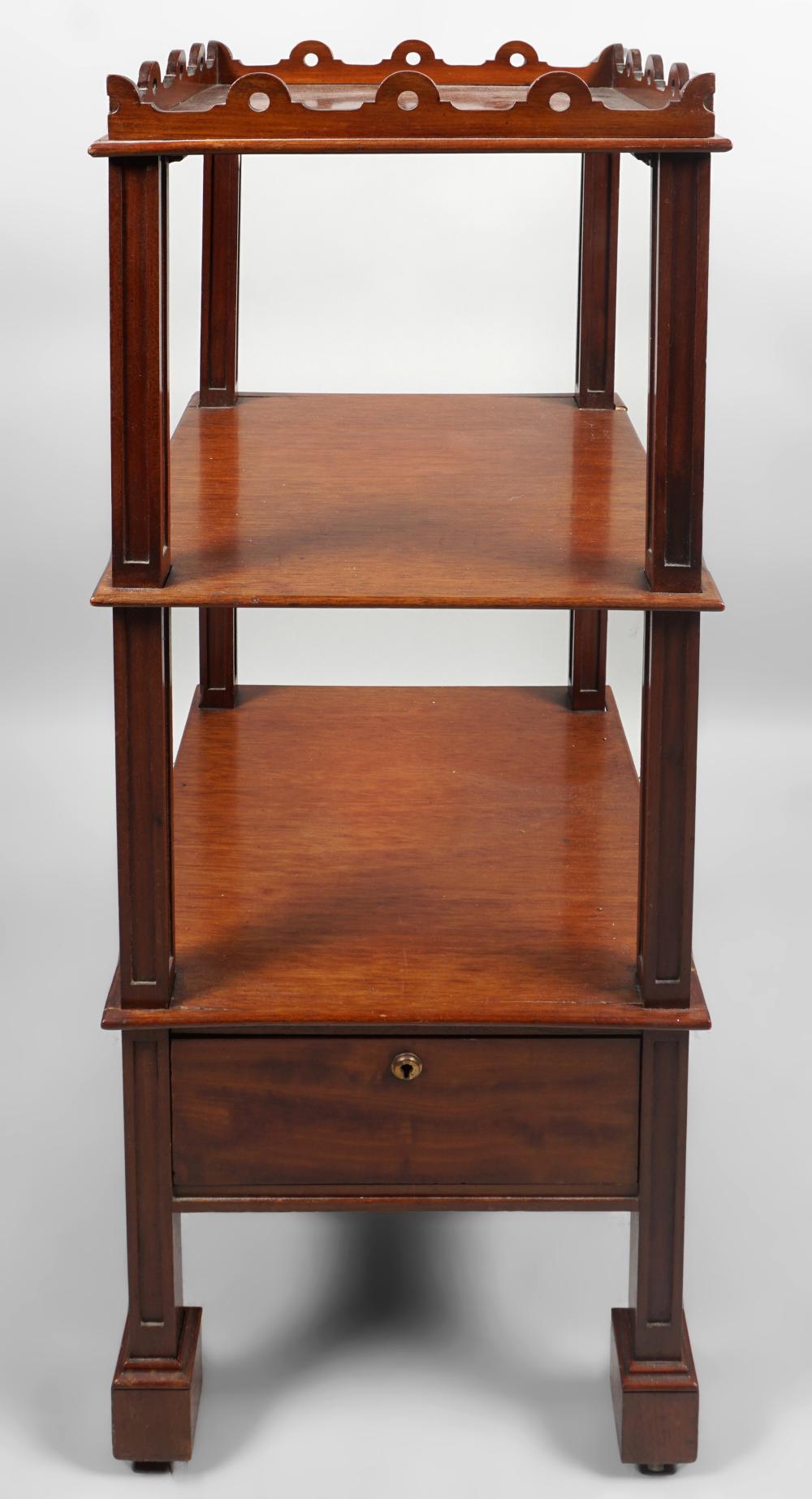 VICTORIAN MAHOGANY ETAGERE, 19TH