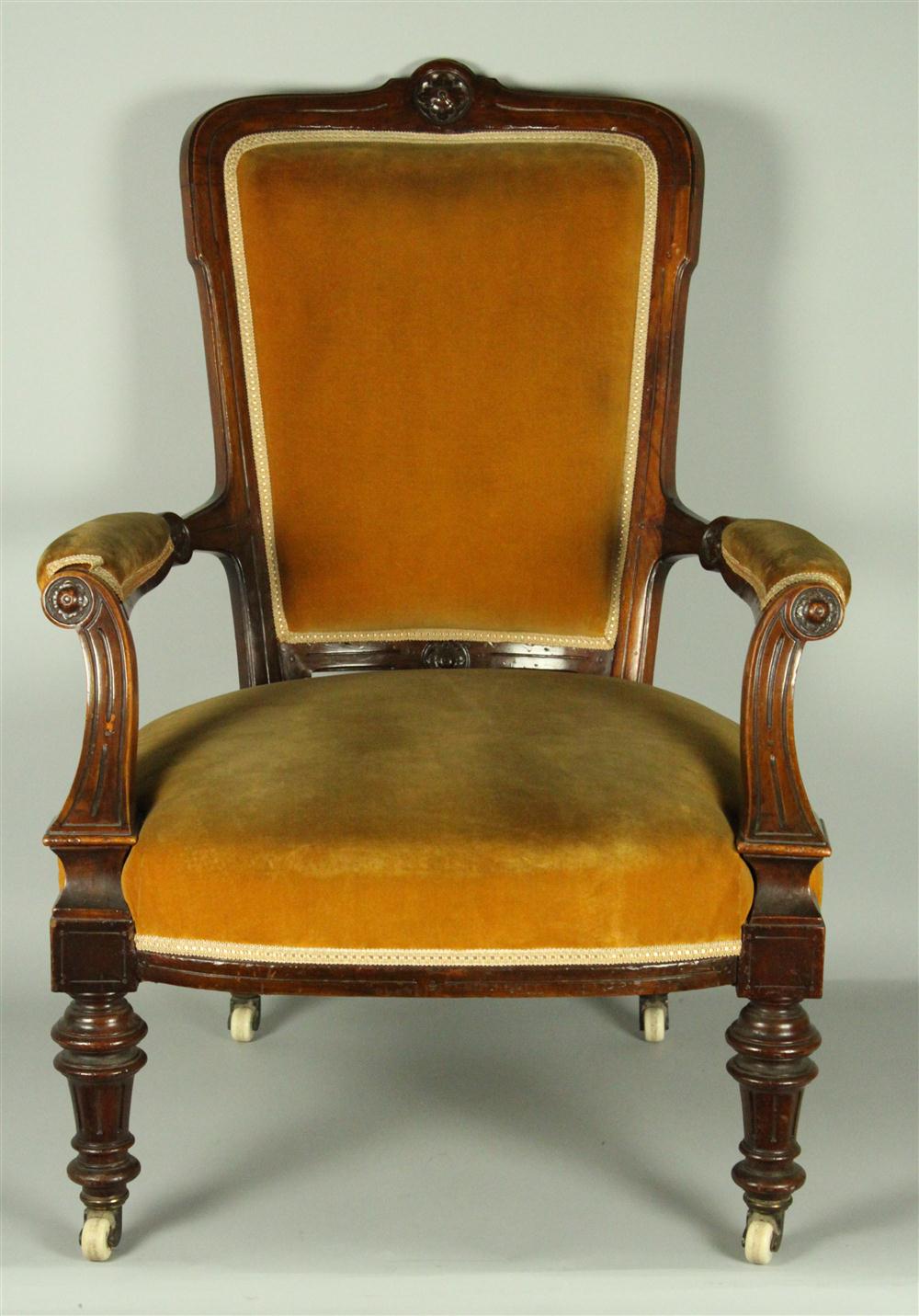VICTORIAN MAHOGANY GENTLEMAN'S