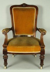 VICTORIAN MAHOGANY GENTLEMAN'S