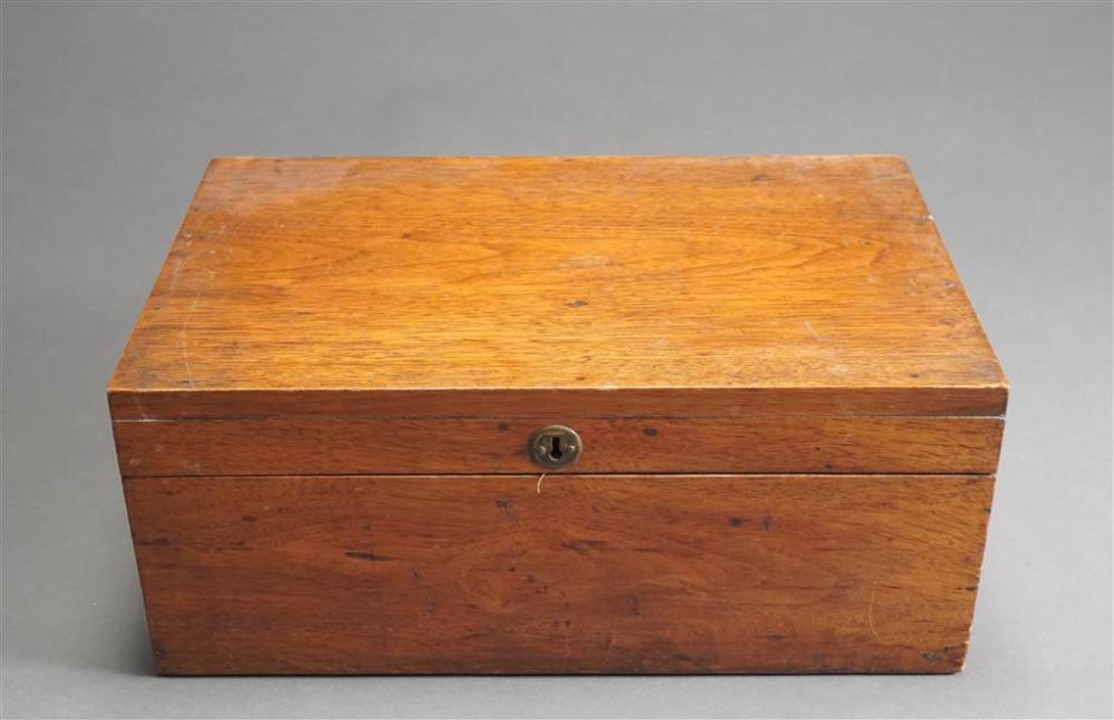 VICTORIAN MAHOGANY LAP