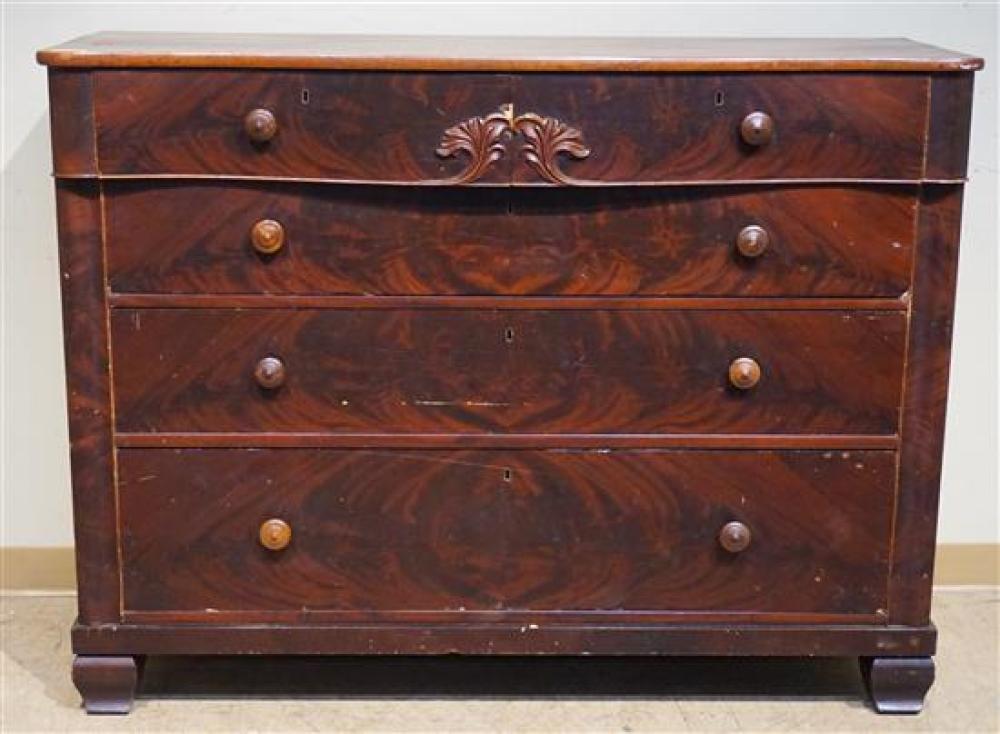 VICTORIAN MAHOGANY SERPENTINE FRONT