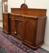 VICTORIAN MAHOGANY SIDEBOARDVI