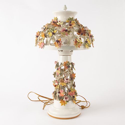 VICTORIAN MAJOLICA INSPIRED CERAMIC
