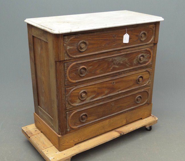 Victorian marble top chest drawers.
