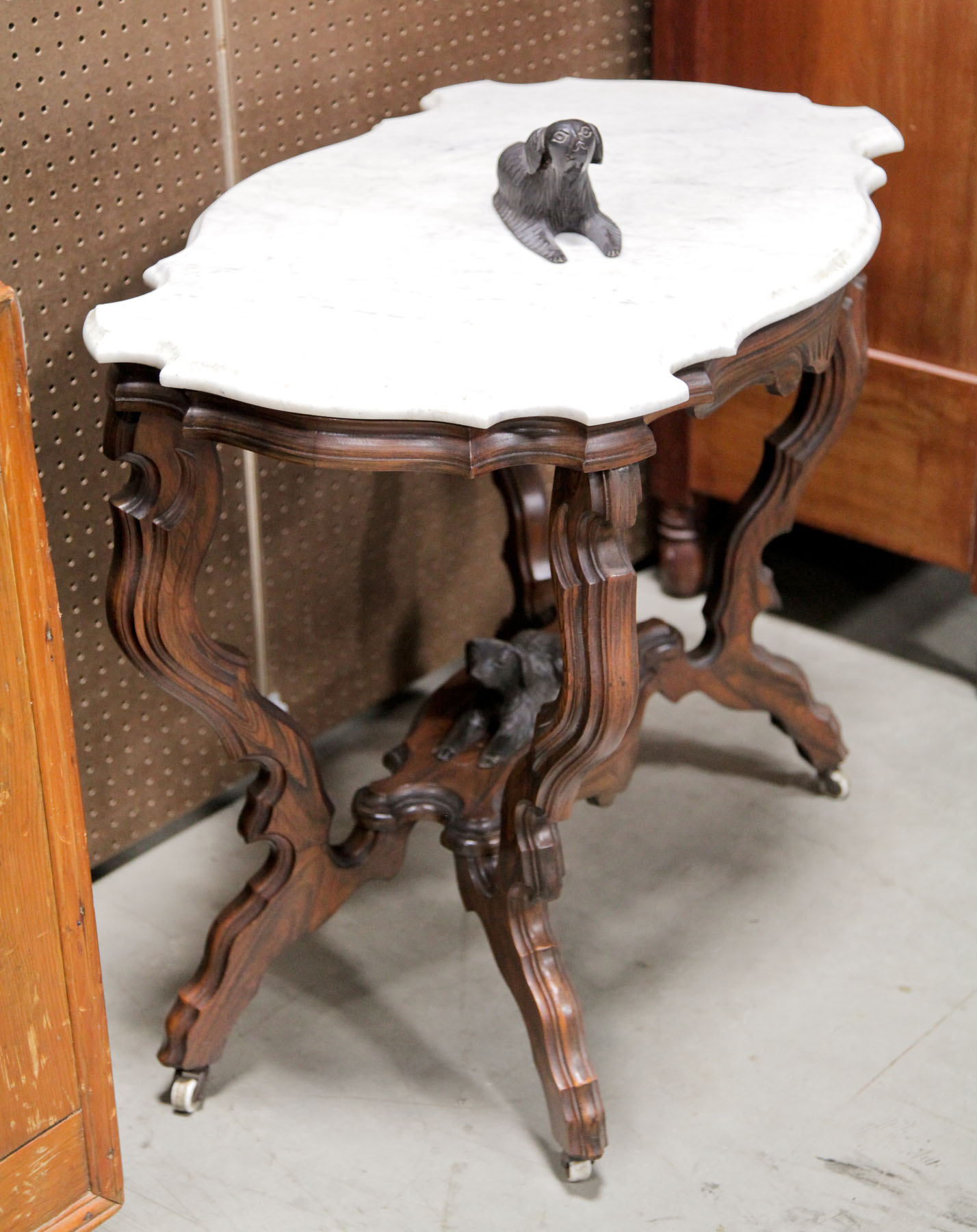 VICTORIAN MARBLE TOP DOG TABLE. 