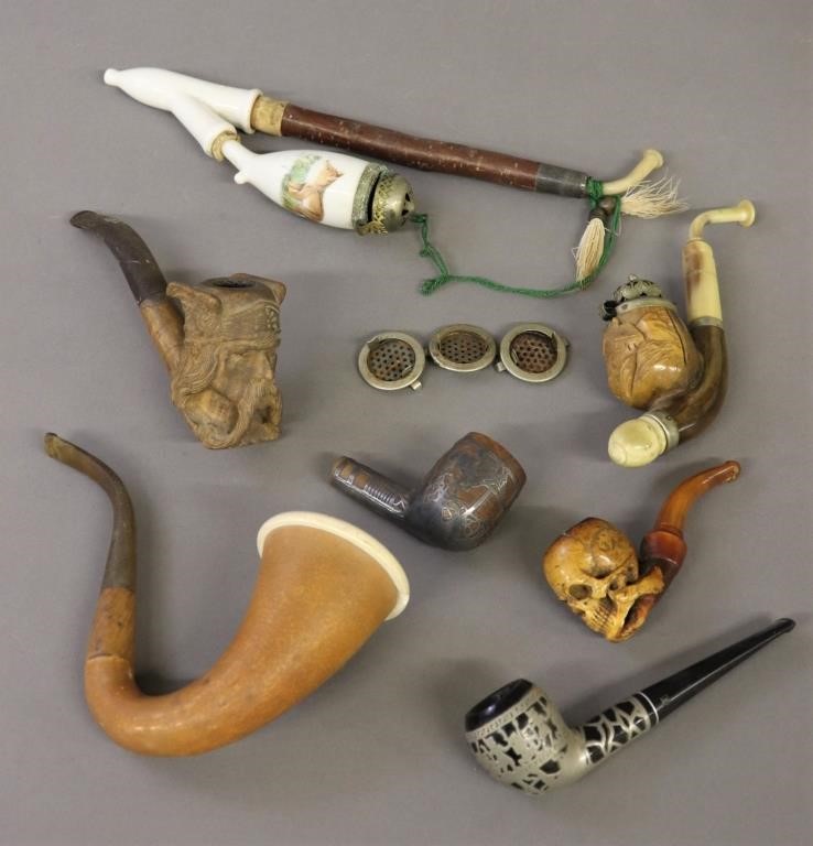 Victorian meerschaum carved skull