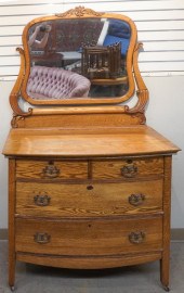 VICTORIAN OAK DRESSER WITH MIR