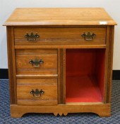 VICTORIAN OAK WASHSTAND, HEIGH