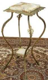 VICTORIAN ONYX-TOP GILT METAL