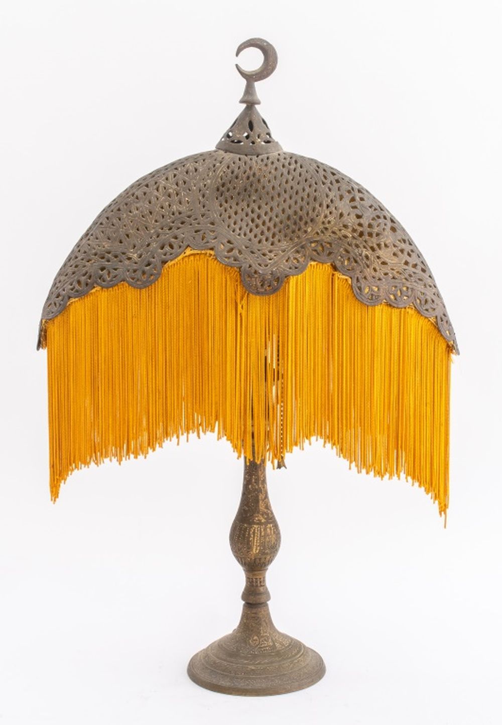 VICTORIAN ORIENTALIST CRESCENT