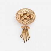 VICTORIAN OVAL BROOCH WITH TAS