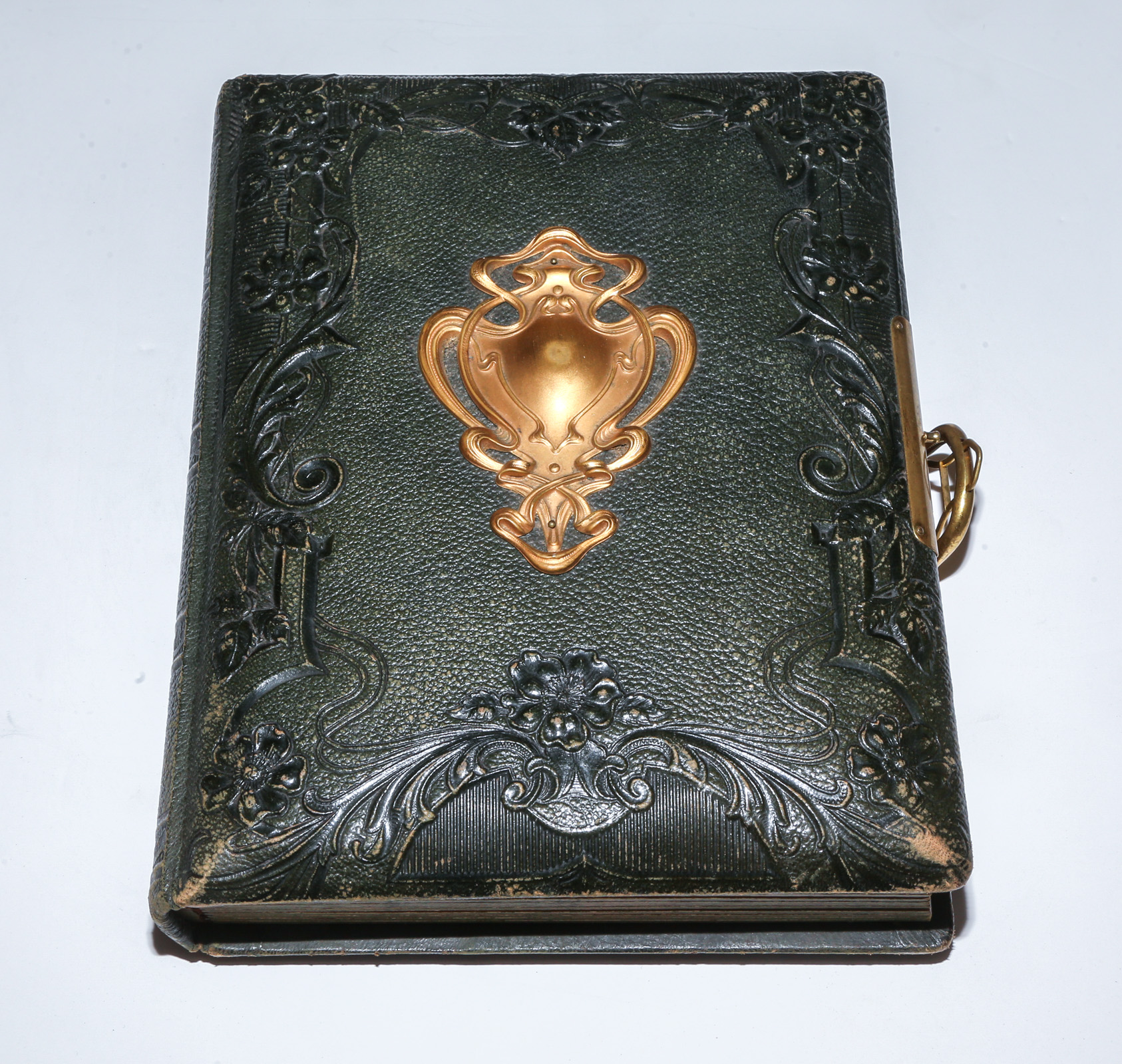 VICTORIAN PHOTO ALBUM, SELECTION OF