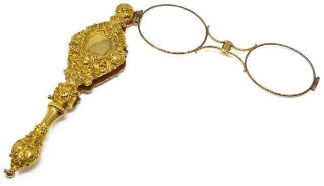 VICTORIAN REPOUSSE 18KT & 14KT GOLD