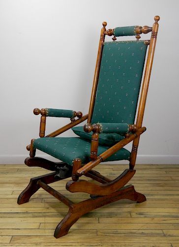 VICTORIAN ROCKERVictorian rocker.