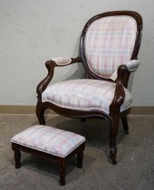 VICTORIAN ROCOCO STYLE CARVED
