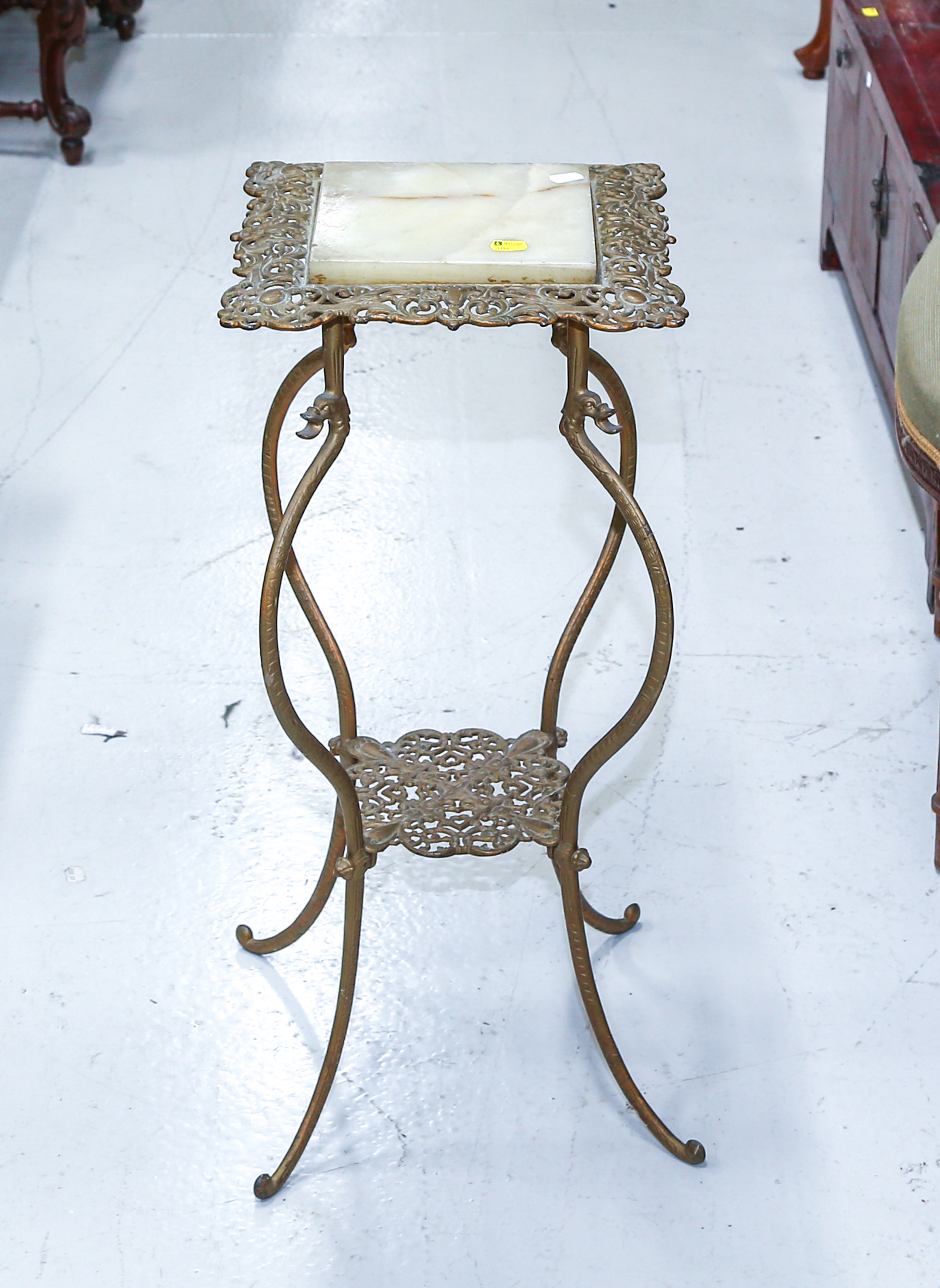 VICTORIAN ROCOCO STYLE CAST IRON
