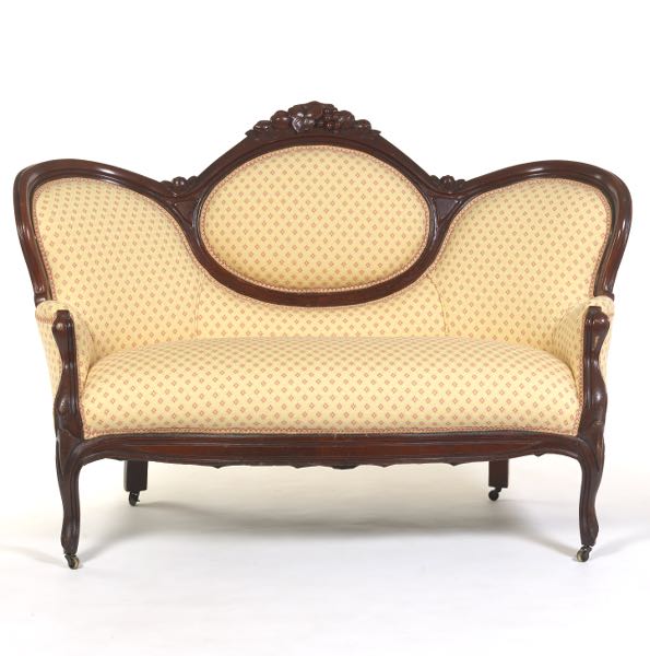 VICTORIAN SETTEE 38 ¼"H x 56"W x