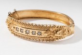 VICTORIAN STYLE 14 KARAT YELLO