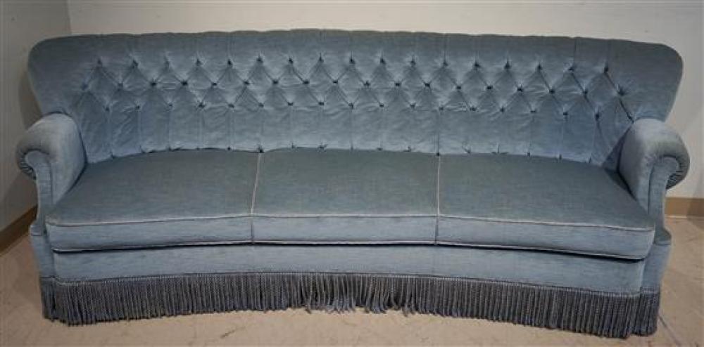 VICTORIAN STYLE BLUE VELVET