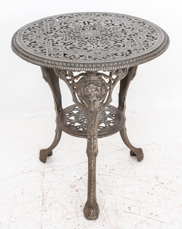 VICTORIAN STYLE CAST IRON ROUND